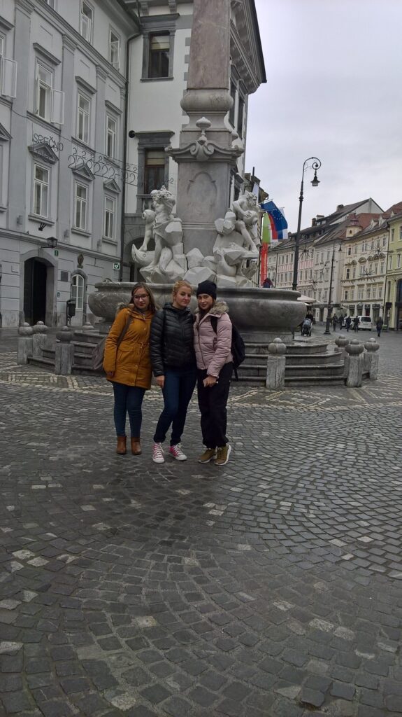 Tečaj slovenščine za tujce na GZŠ