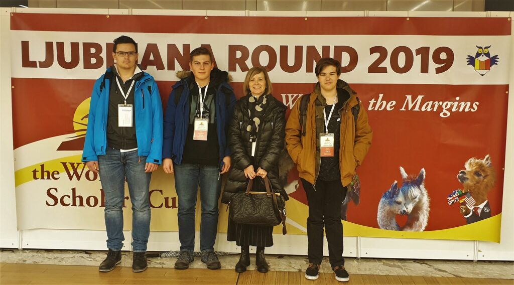 Kritično in timsko do medalj