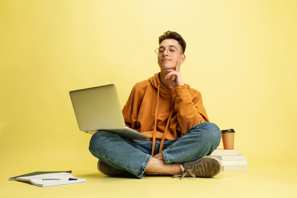 Z lahkim korakom v novo šolsko leto – mini serija brezplačnih webinarjev